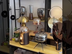 настольная лампа